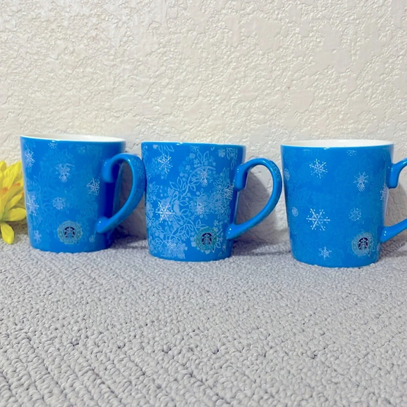 STARBUCKS WINTER COLLECTION COFFEE CUPS  (3) - Picture 1 of 4